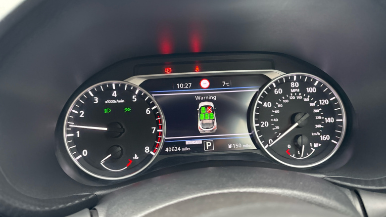 Nissan Juke 1.0 DiG-T 114 N-Connecta 5dr DCT Petrol Hatchback